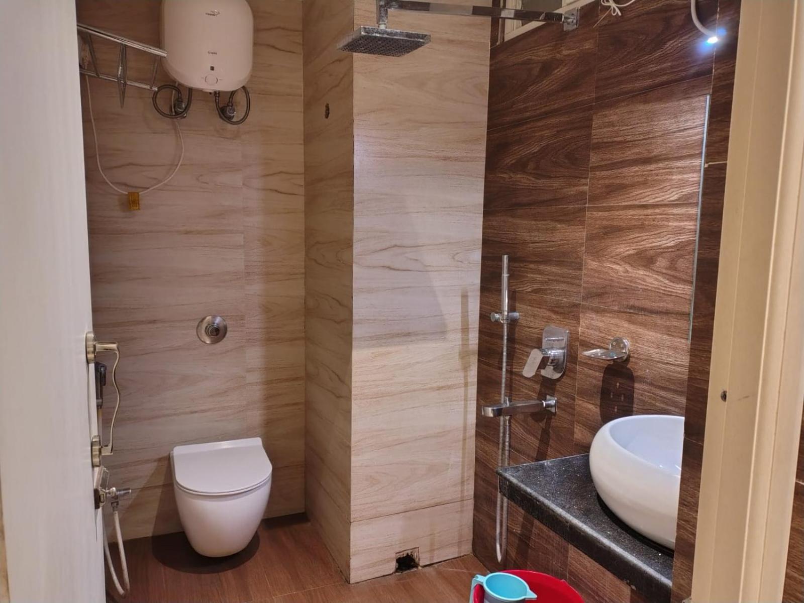 Orangepetal Comfort Hillton ดีกา ภายนอก รูปภาพ